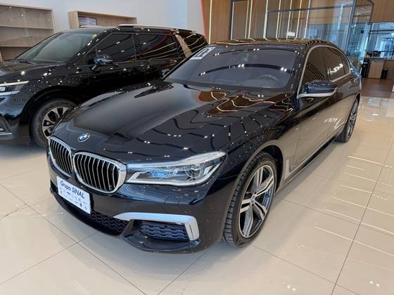 BMW 750Li 4.4 M SPORT V8 32V GASOLINA 4P AUTOMÁTICO